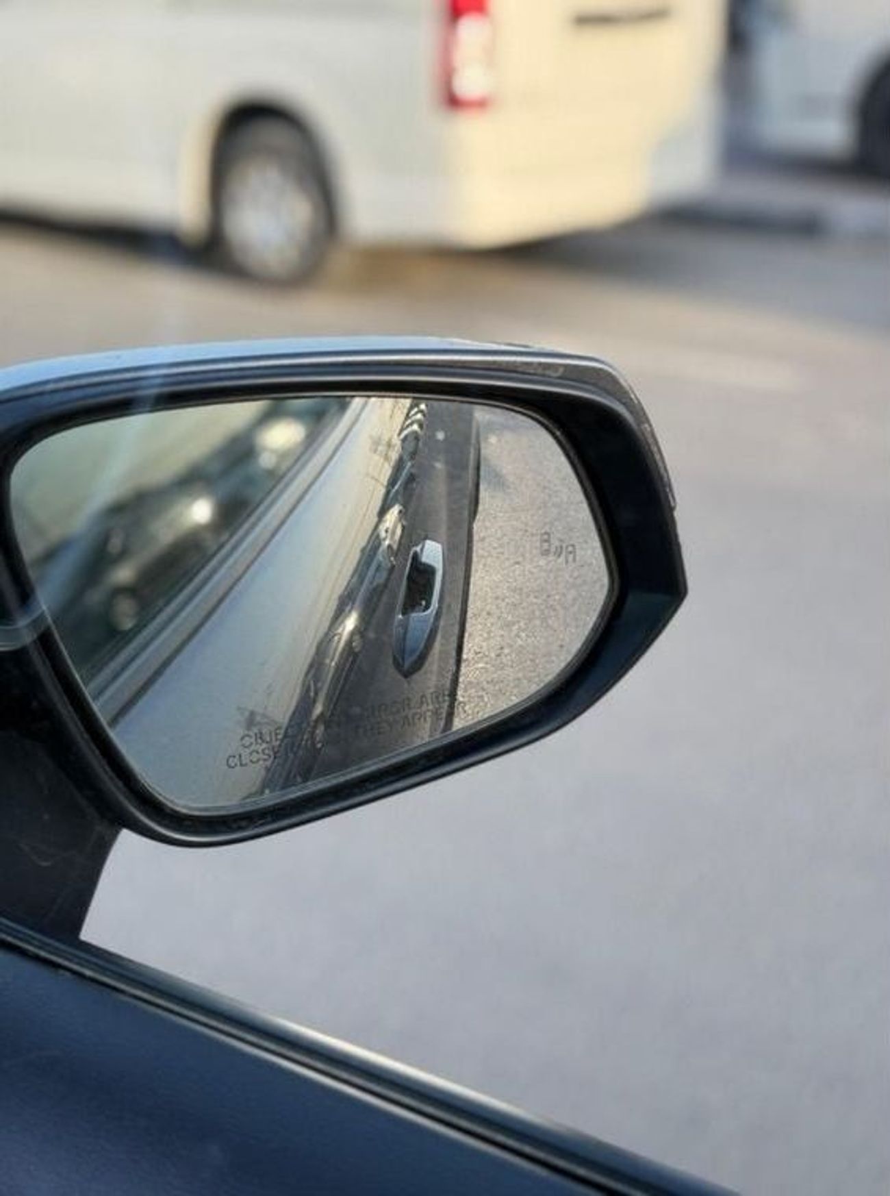 تويوتا راف ٤ 4WD XLE 2.5 push start, leather seats