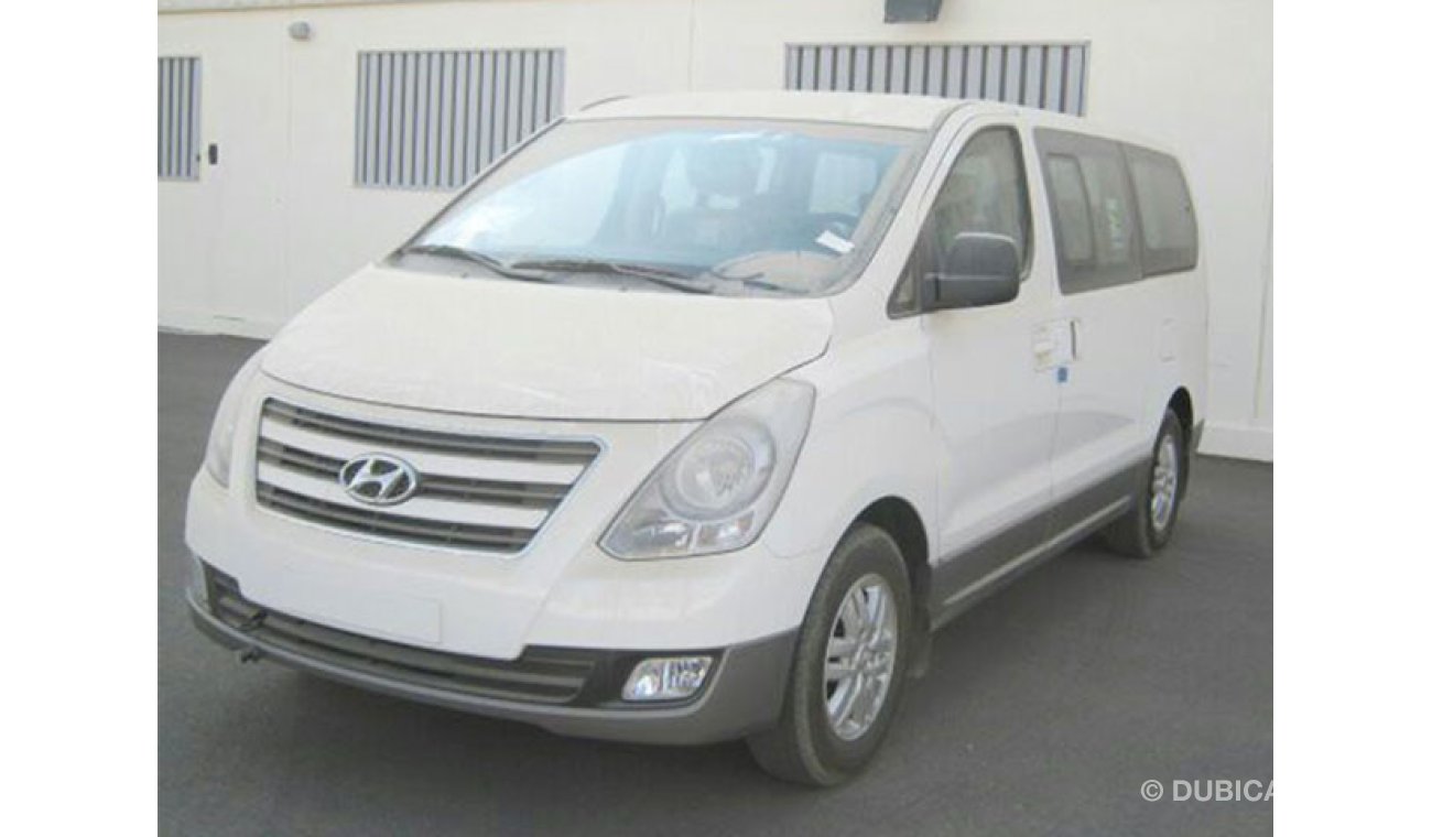 Hyundai H-1 12 SEATS