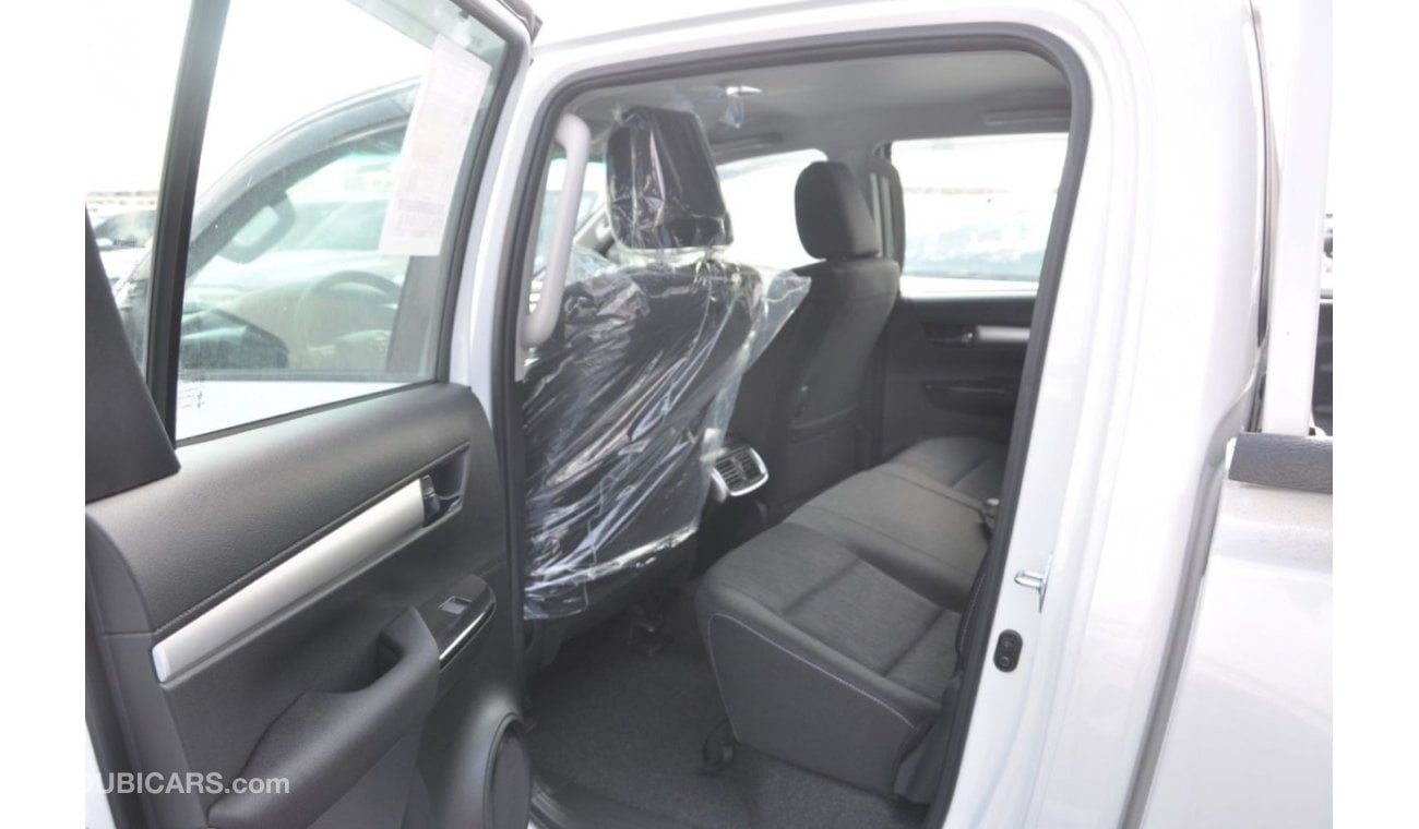 Toyota Hilux 2.4L DIESEL MANUAL