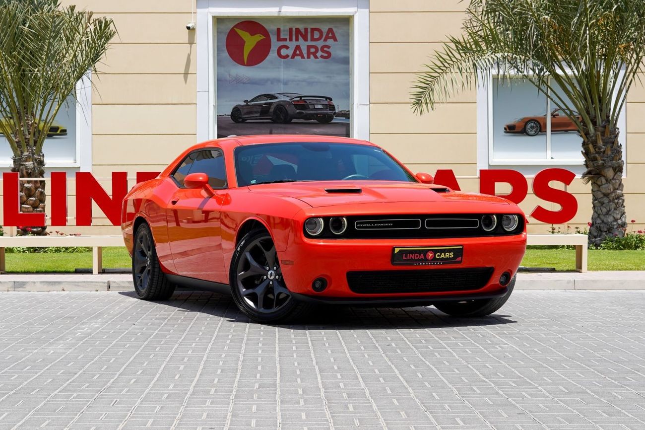 Dodge Challenger Dodge Challenger SXT Plus 2018 GCC (LOWEST MILEAGE) under Warranty with Flexible Down-Payment/ Flood