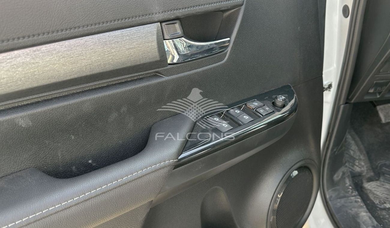 Toyota Hilux Toyota/HILUX D DC 4WD/ 2.4L ADVENTURE MT