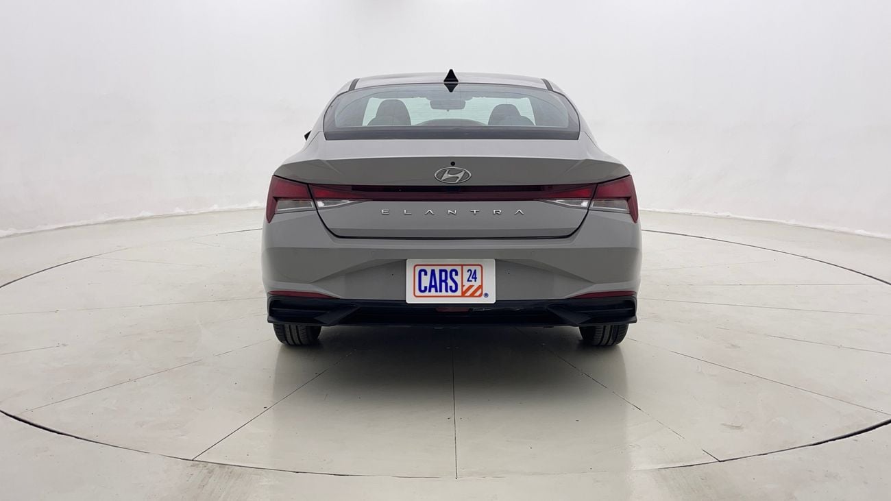 هيونداي إلانترا SMART 1.6 | بدون دفعة مقدمة | اختبار القيادة في المنزل