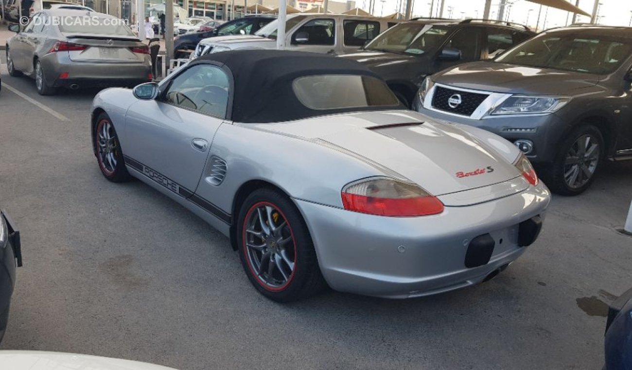 Porsche Boxster S 2004 Gcc specs Full options automatic