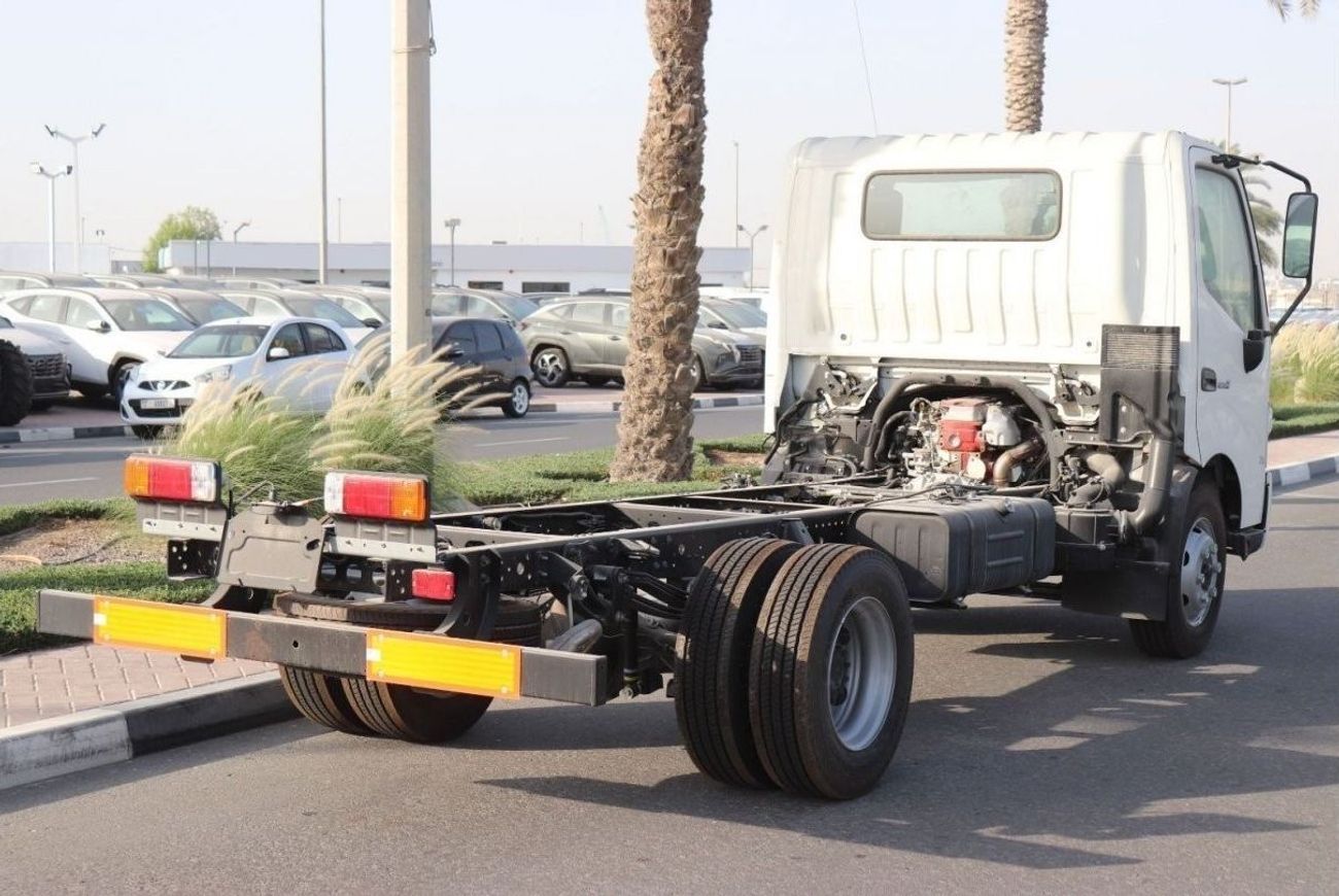 هينو 300 714 Chassis, 4.2 Tons (Approx.), Single cabin with TURBO, ABS and AIR BAG, 300 Series Diesel, MODEL