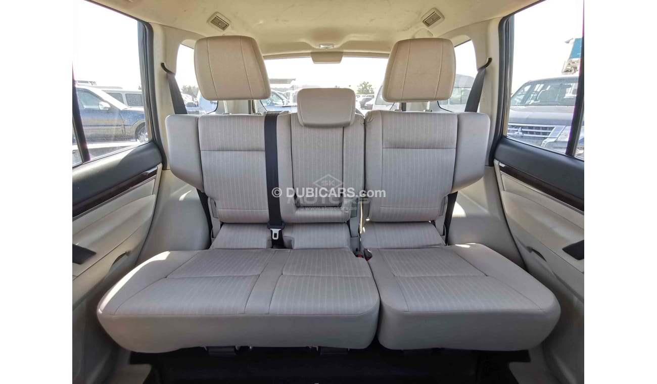 Mitsubishi Pajero 3.5L PETROL, 17" ALLOY RIMS, LUGGAGE ROOM LAMP, XENON HEADLIGHTS (LOT # 4058)