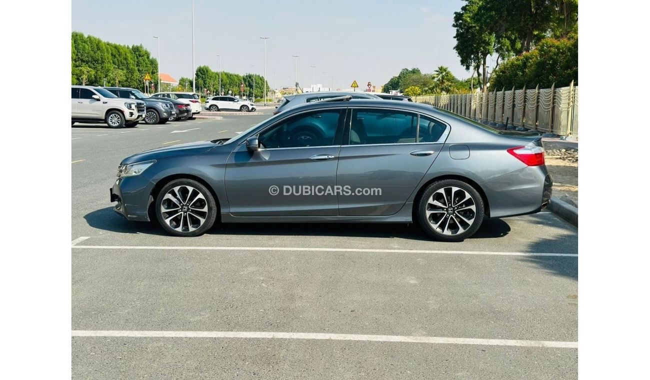 Honda Accord 799 PM || HONDA ACCORD SPORT 3.5L V6 || FULL OPTION || ORIGNAL PAINT || 0%DP || GCC || WELL MAINTAIN