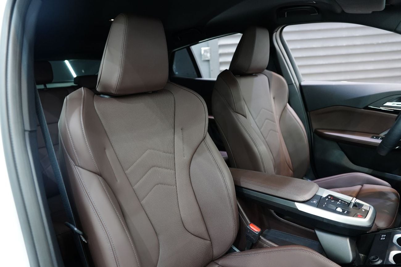 بي أم دبليو X2 Drive18i, Harman/Kardon Audio, Illuminated Grille, AGMC Warranty + Service!!