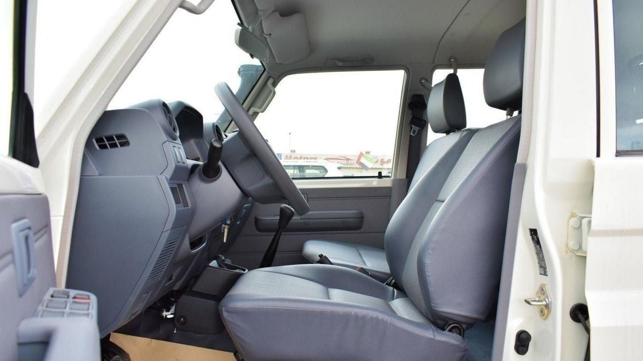 Toyota Land Cruiser Pick Up PICKUP , LC79 D/C 4.2L Diesel V6 , M/T , Diff-Lock 2022 Model