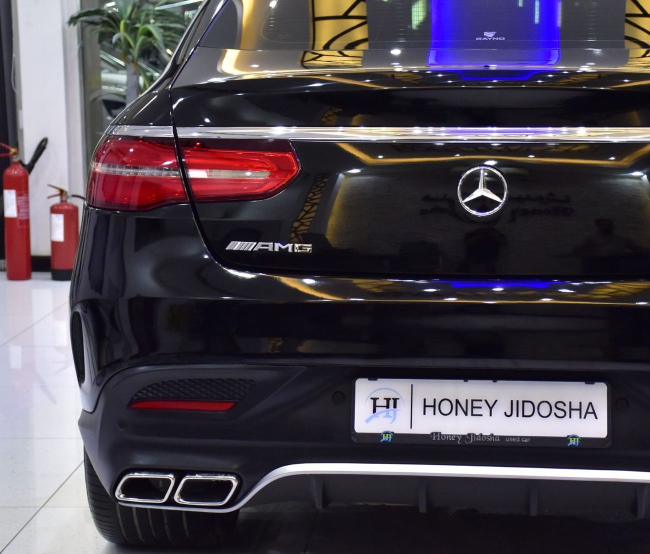 Mercedes-Benz GLE 350d EXCELLENT DEAL for our Mercedes Benz GLE 350d ( 2018 Model ) in Black Color European Specs