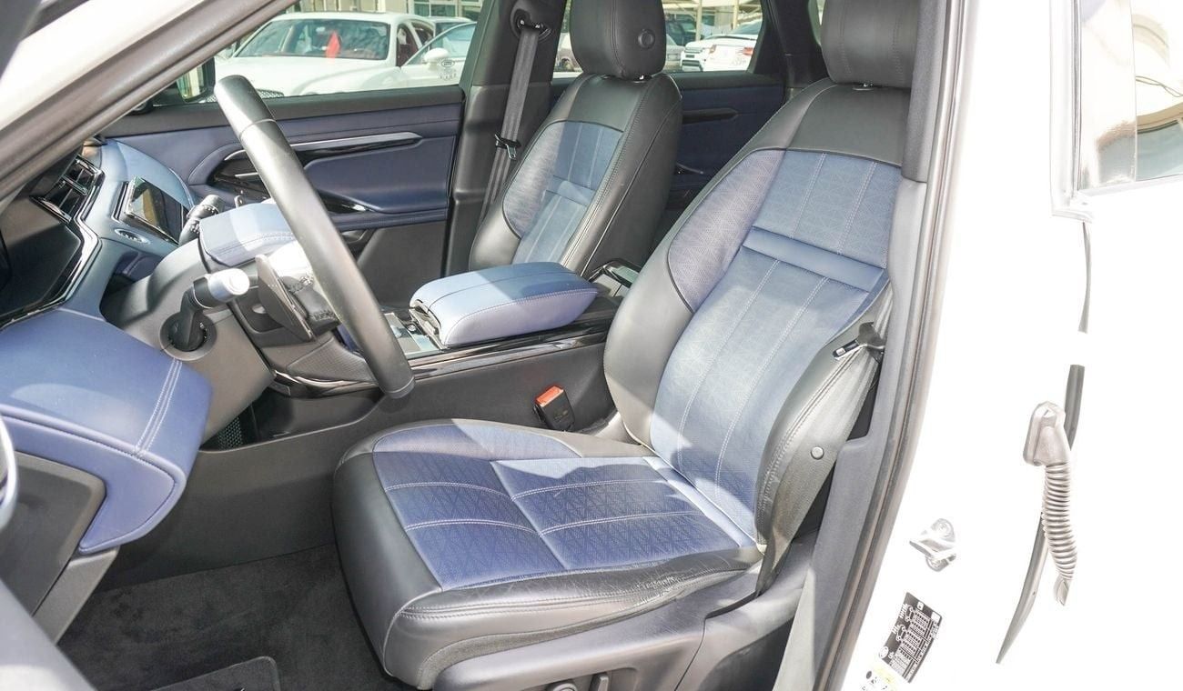 لاند روفر رانج روفر إيفوك P250  HSE