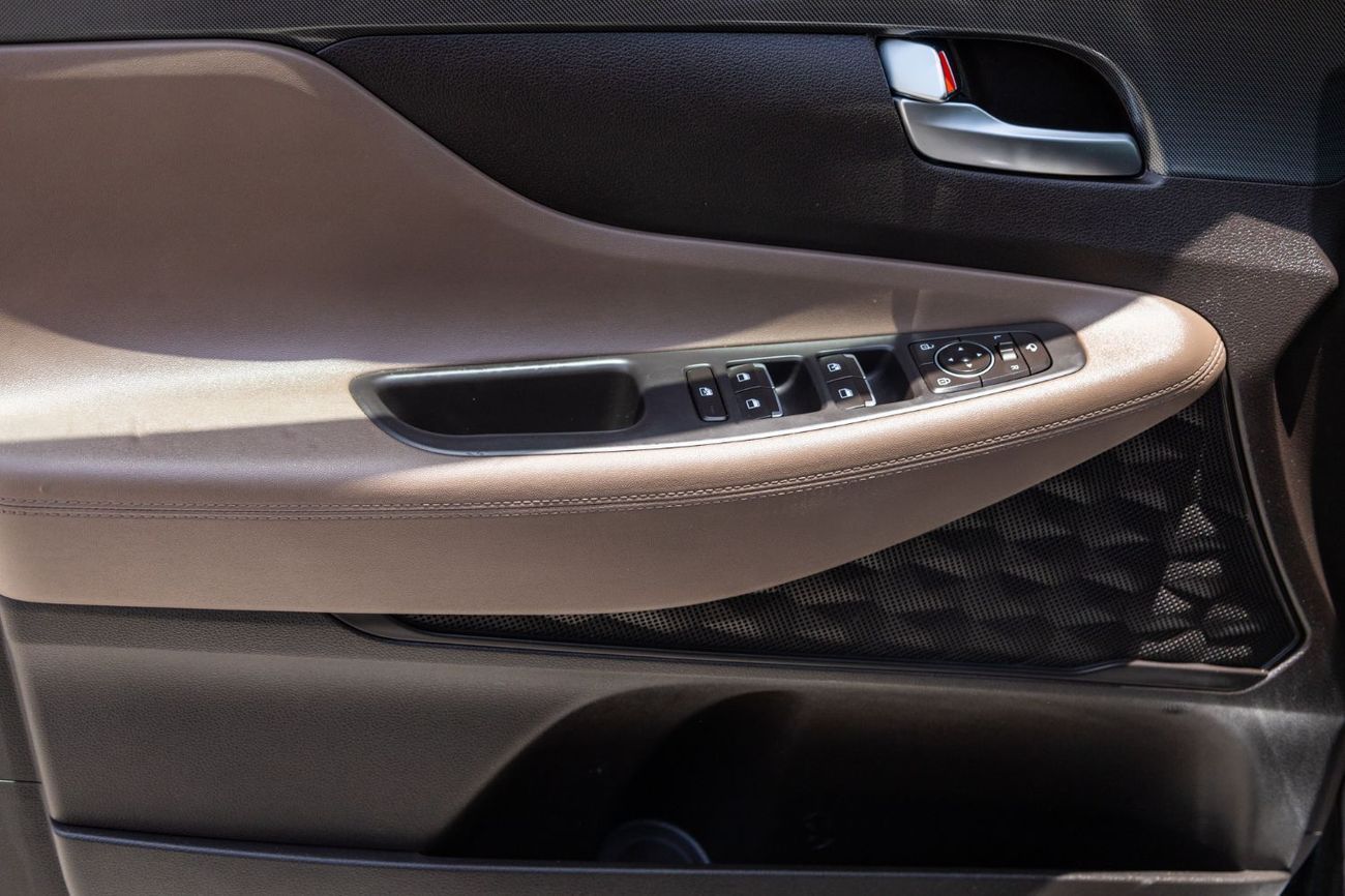 Hyundai Santa Fe SEL