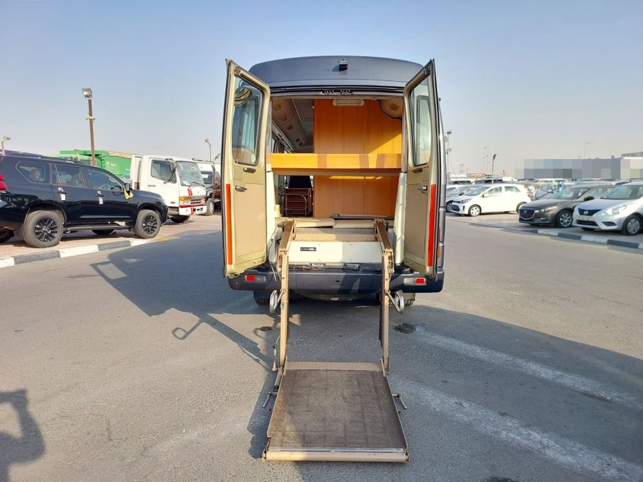 نيسان سيفيليان NISSAN CIVILIAN BUS 1995 RHD 4.1 L DIESEL MANUAL(PM00513)