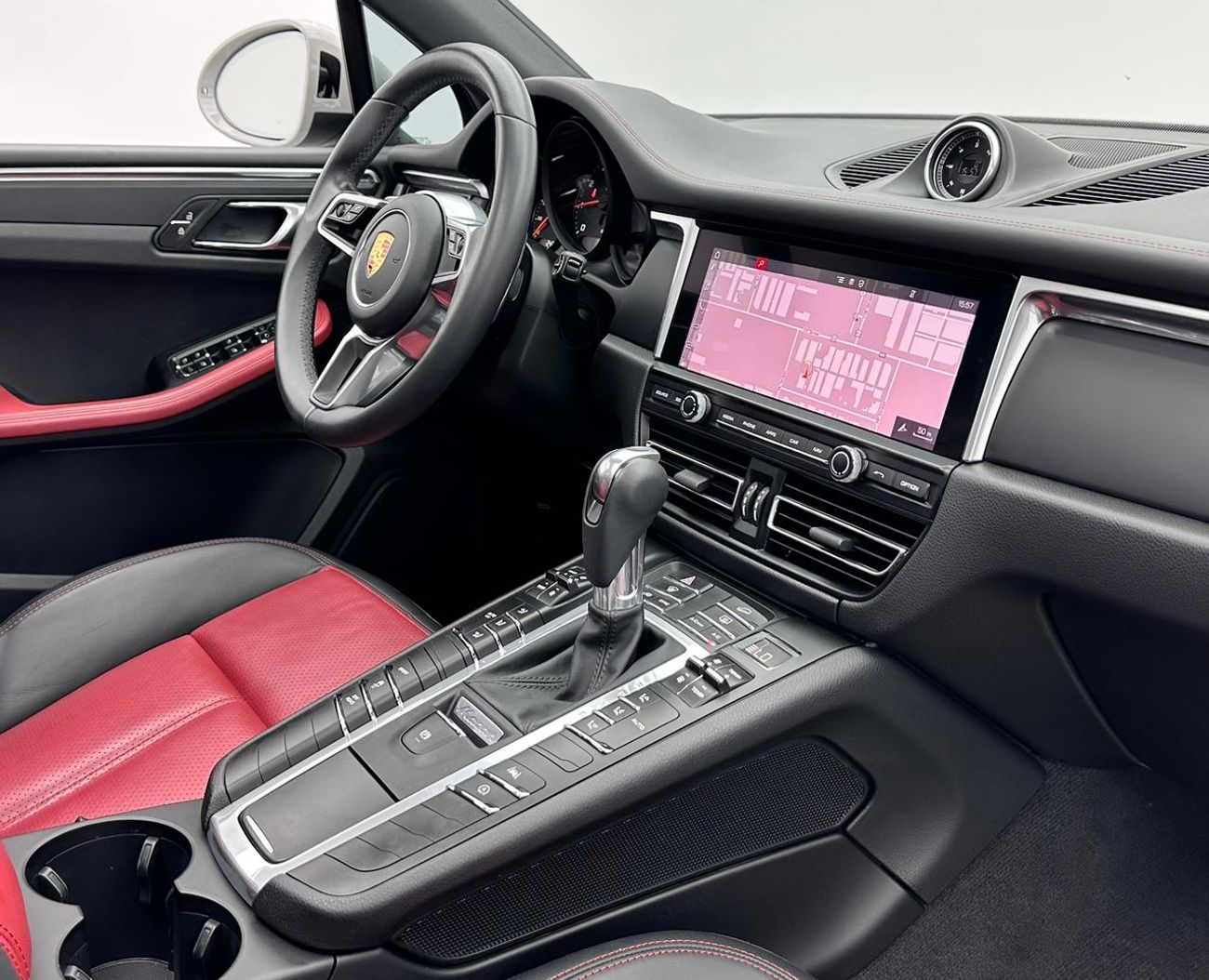 Porsche Macan Std 2.0L (252 HP) 2021 Porsche Macan, 1 Year Unlimited KM Warranty, Porsche Full Service History, GC