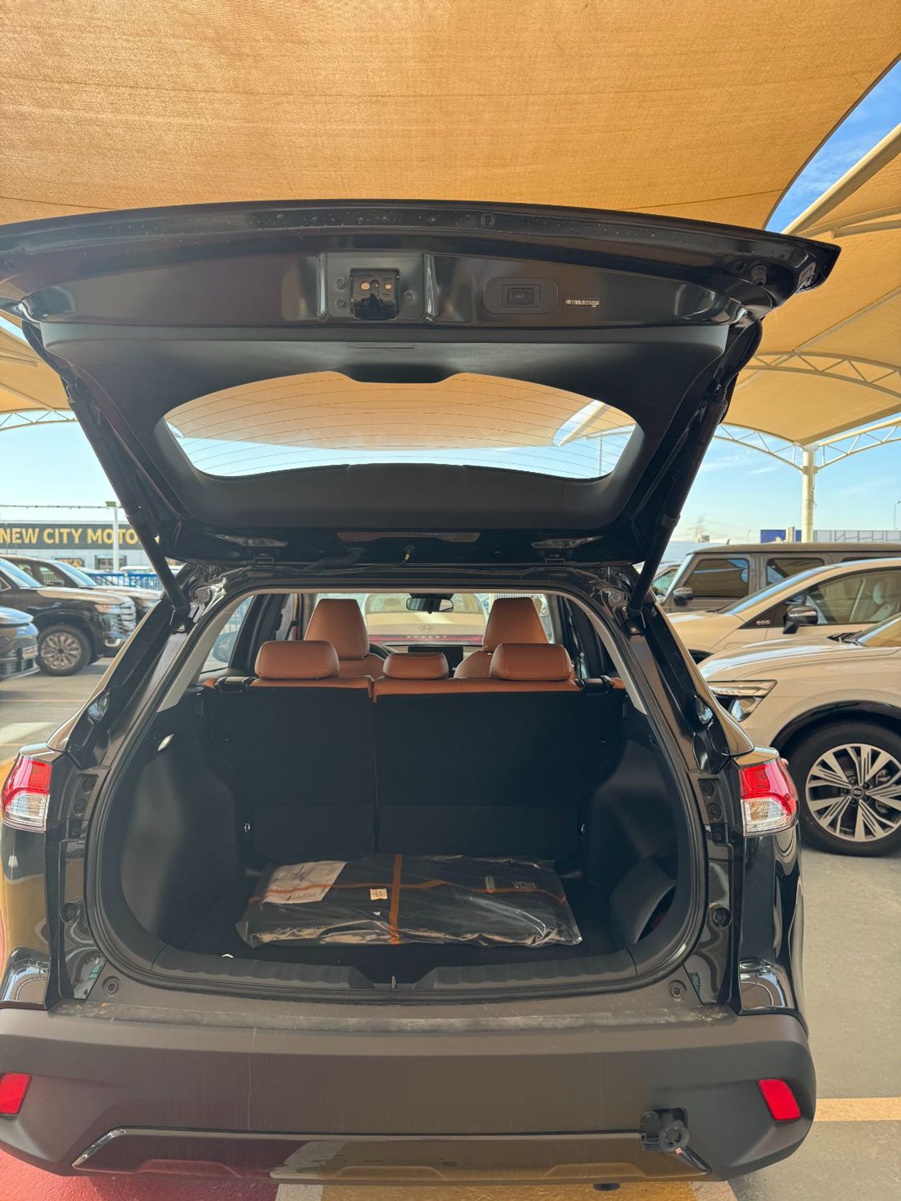 تويوتا كورولا كروس 2025-Toyota Corolla Cross HEV 2.0 Engine-Full Option