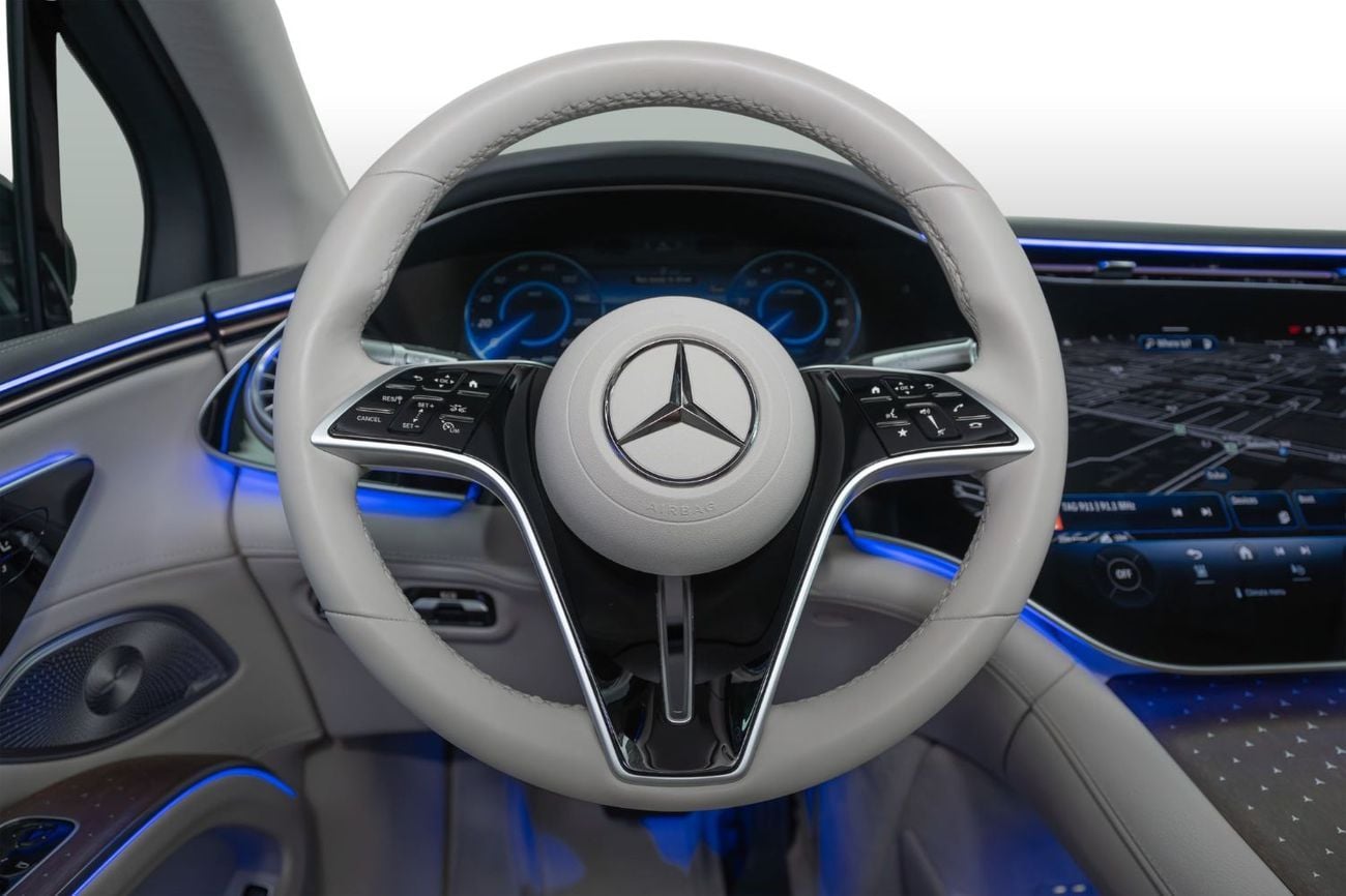 Mercedes-Benz EQS 580 EMC Mercedes-Benz Warranty and Service Package | 0% Downpayment | AED 5,174 P/M |