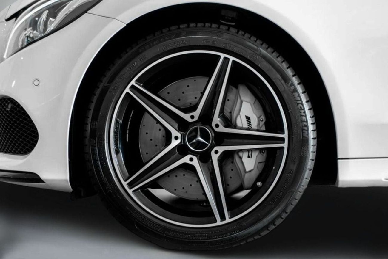 Mercedes-Benz C 43 AMG Std 3.0L C43 AMG 4Matic