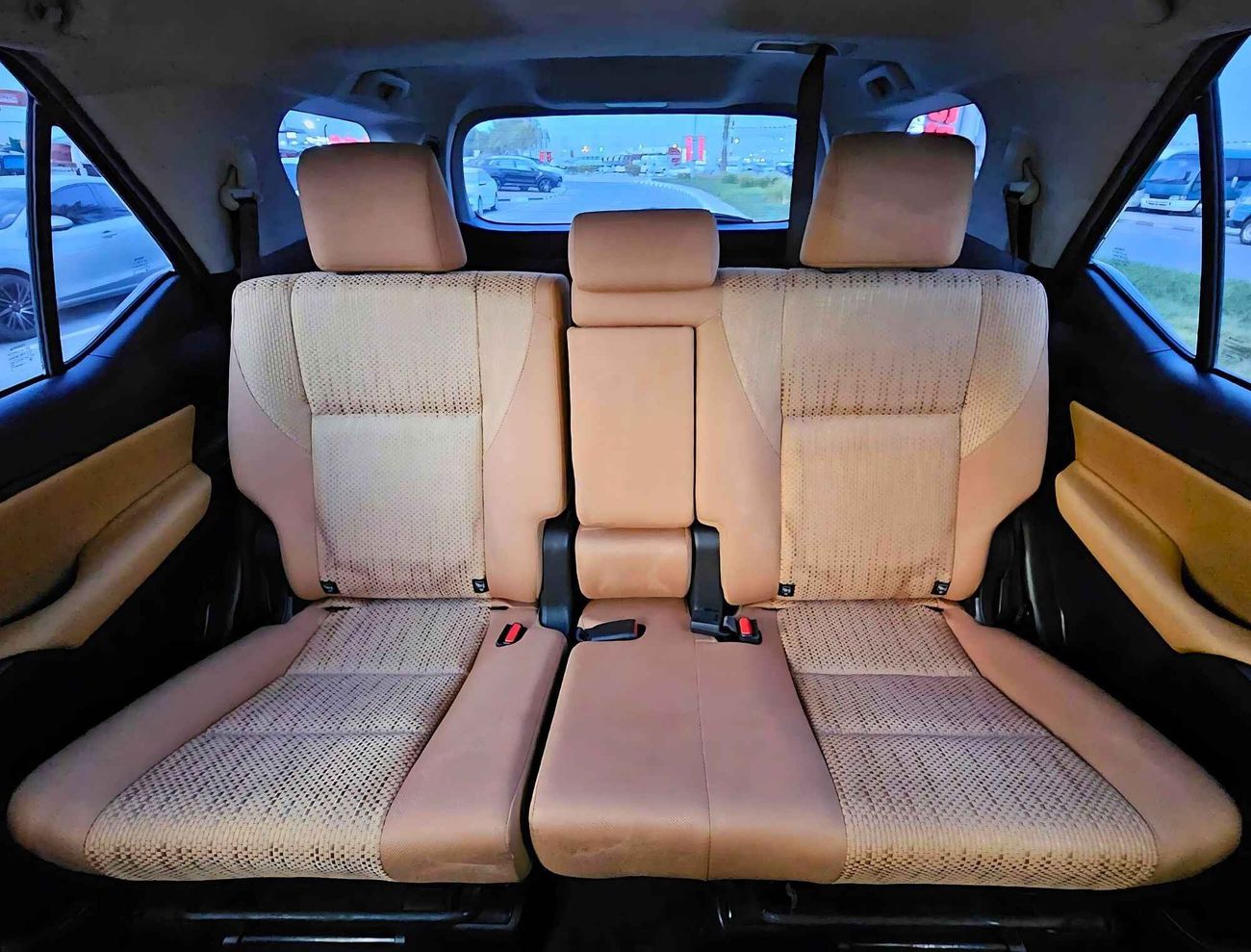 تويوتا فورتونر V4 /4WD/ NON ACCIDENT/ ORIGINAL COLOR/ 1199 MONTHLY / LOT# 90501