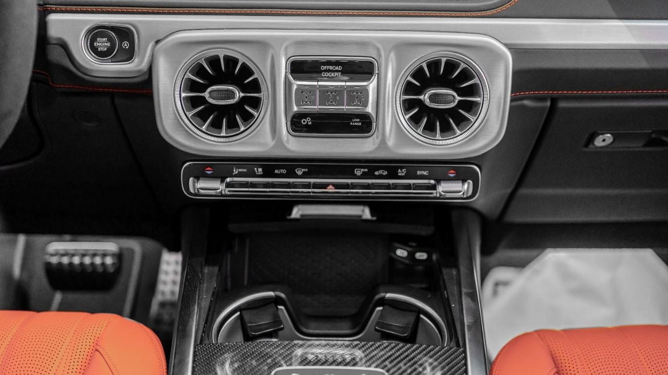 Mercedes Benz G 63 AMG 4X4² G-Class 2027 Mercedes-Benz AMG G 63 4.0L AT Petrol (Carbon In & Out) (Gray-Red)