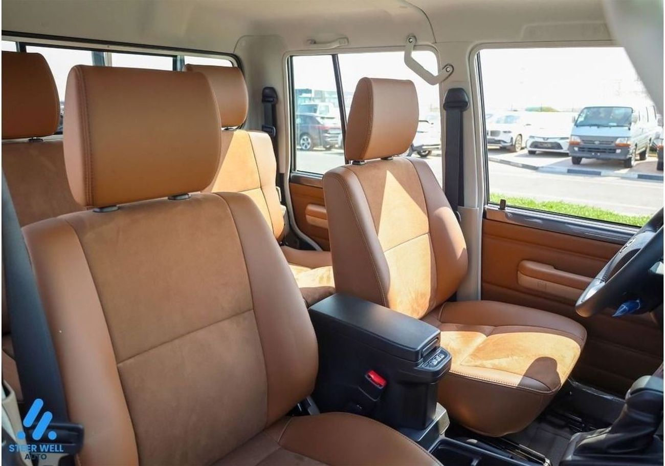 Toyota Land Cruiser Pick Up LC 79 D/C 2.8 T/DSL LX - Z A/T -- Attractive Deals -- Book Now -- Export only