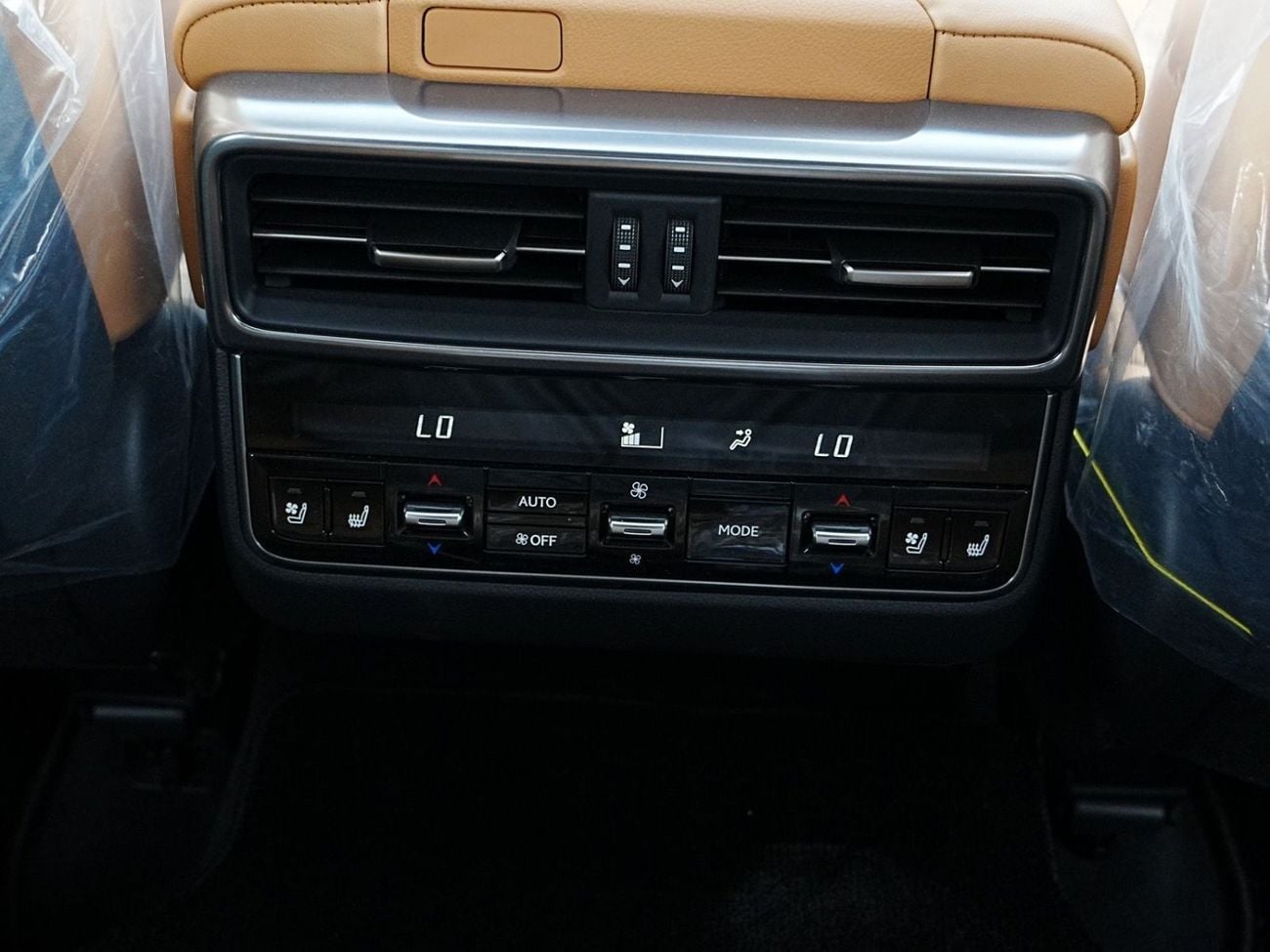 Lexus LX600 SIGNATURE LX600 3.5 TT signature 2026 GCC full 25 speaker