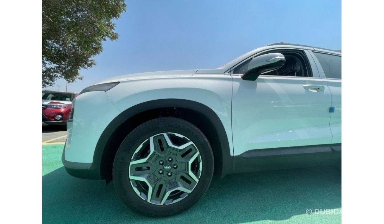 هيونداي سانتا في 3,5 v6   full option with sunroof