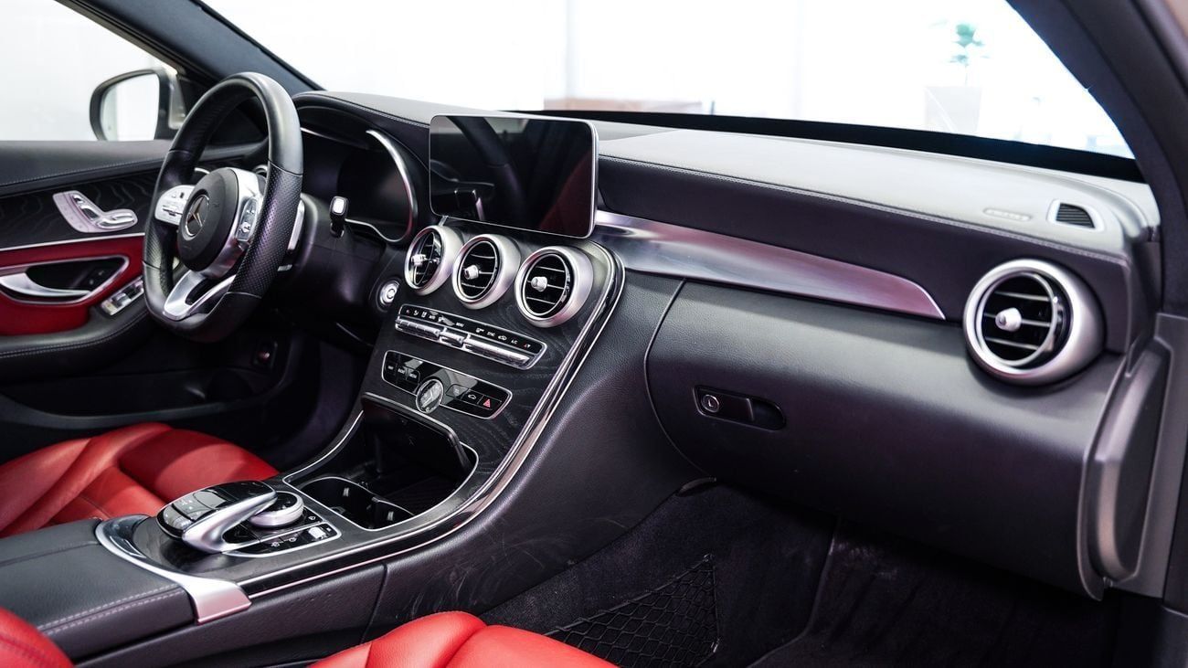 مرسيدس بنز C 200 AMG