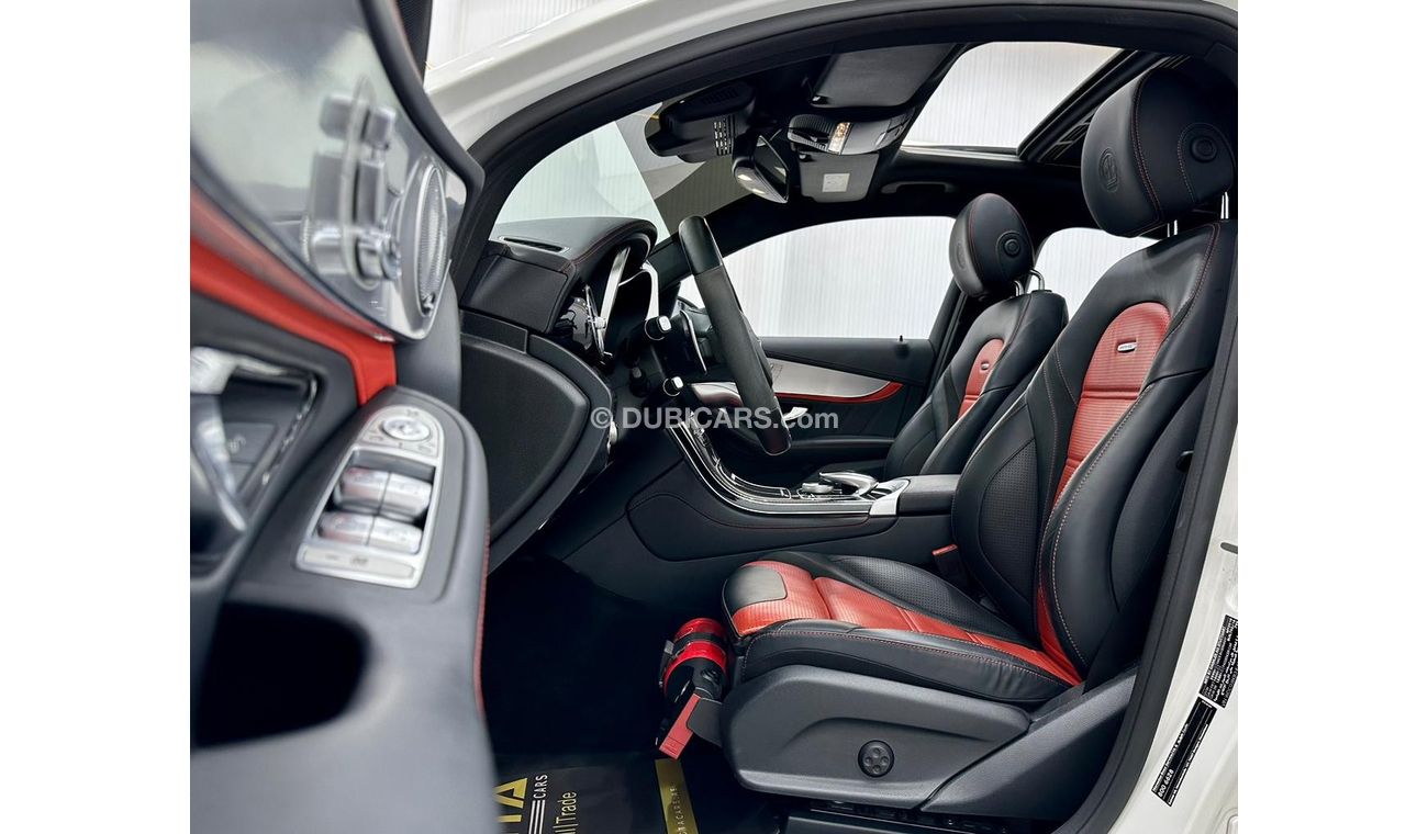 Mercedes-Benz GLC 63 AMG 2018 Mercedes Bez GLC 63S AMG 4MATIC - Full Options, Warranty, Low Kms, Service History, GCC