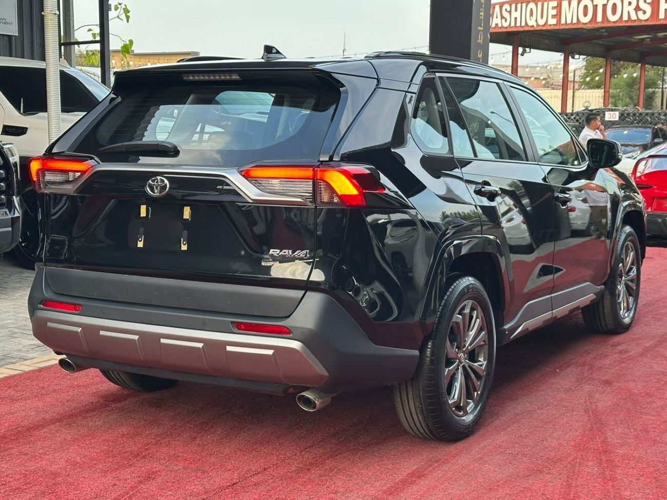 تويوتا راف ٤ 2.0L - 4-cylinder