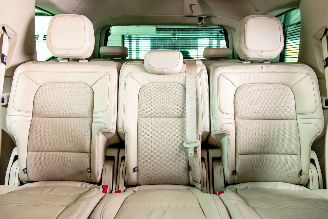 Lincoln Navigator Reserve 3.5L GCC-7 Seats-Al Tayer Warranty and Service Contract Until 05/2026-22 Inch