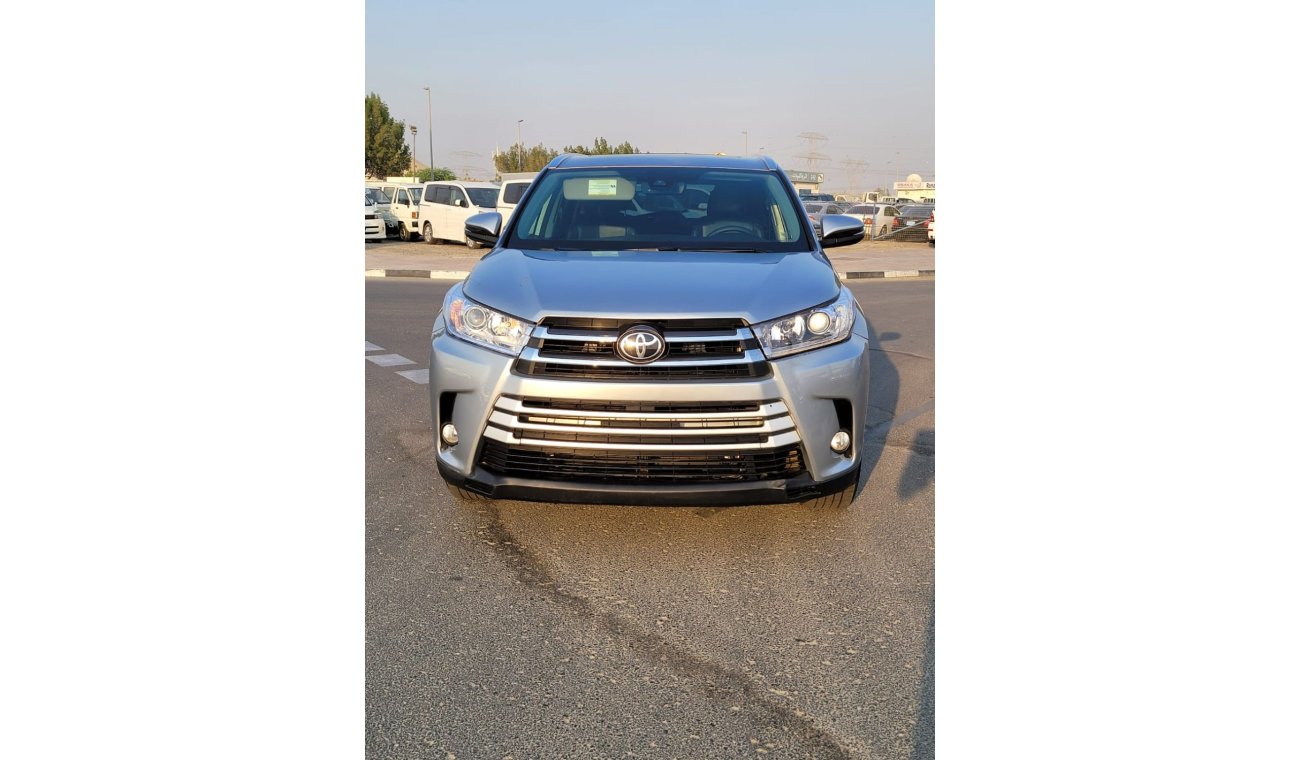 تويوتا هايلاندر TOYOTA HIGHLANDER FULL OPTION