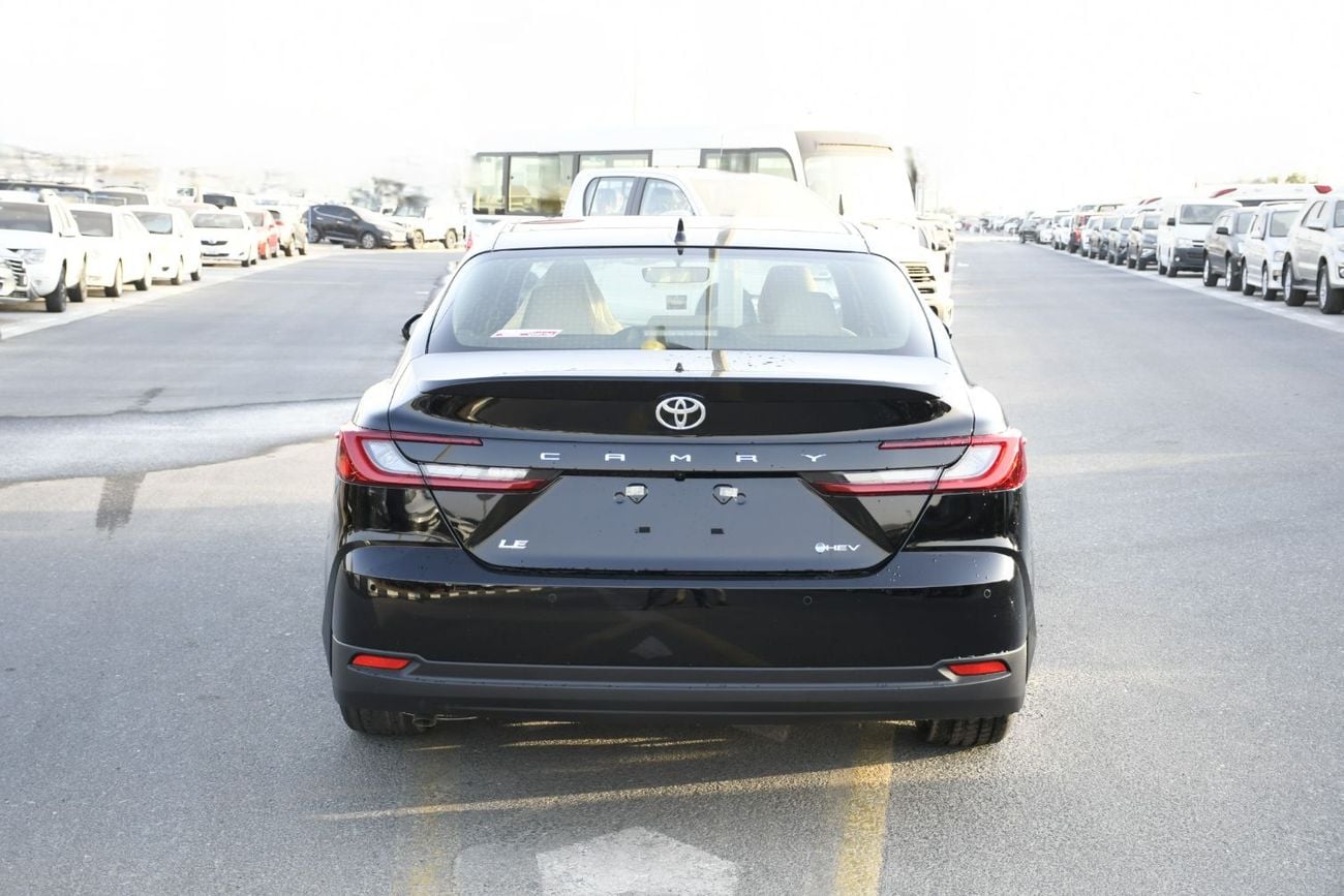 Toyota Camry 2026 Toyota Camry 2.5L LE HEV GCC !  Saudi Spec ! ( Ready Stock )