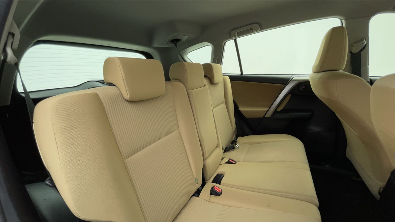 تويوتا راف ٤ EX 2.5 | بدون دفعة مقدمة | اختبار قيادة مجاني للمنزل