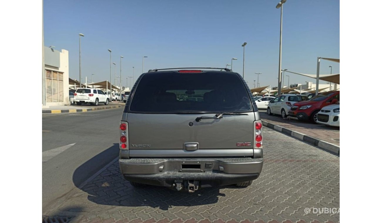 GMC Yukon Denali 2005 model in excellent condition