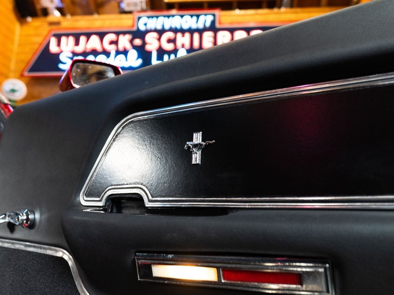 فورد موستانج Fastback Supercharged Predator GT500 Motor Pro Touring Restomod