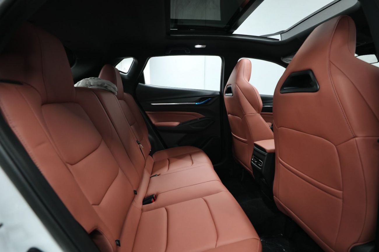 تشنجان x5 بلس X5 Plus | 1.5L | Brand new | 3 Years warranty | AED 1380 monthly with 0% Downpayment | Ref#Ref#X5Plu