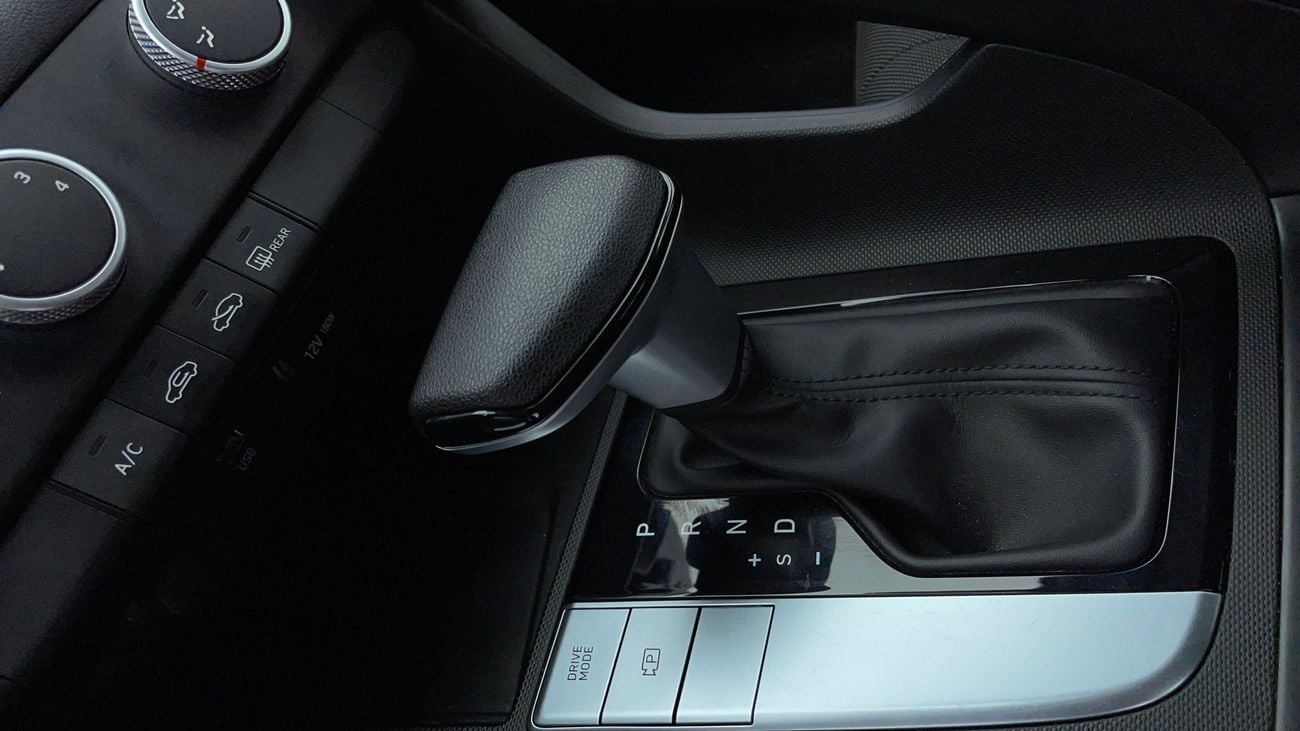 Hyundai Elantra SMART 1.6 | Zero Down Payment | Free Home Test Drive