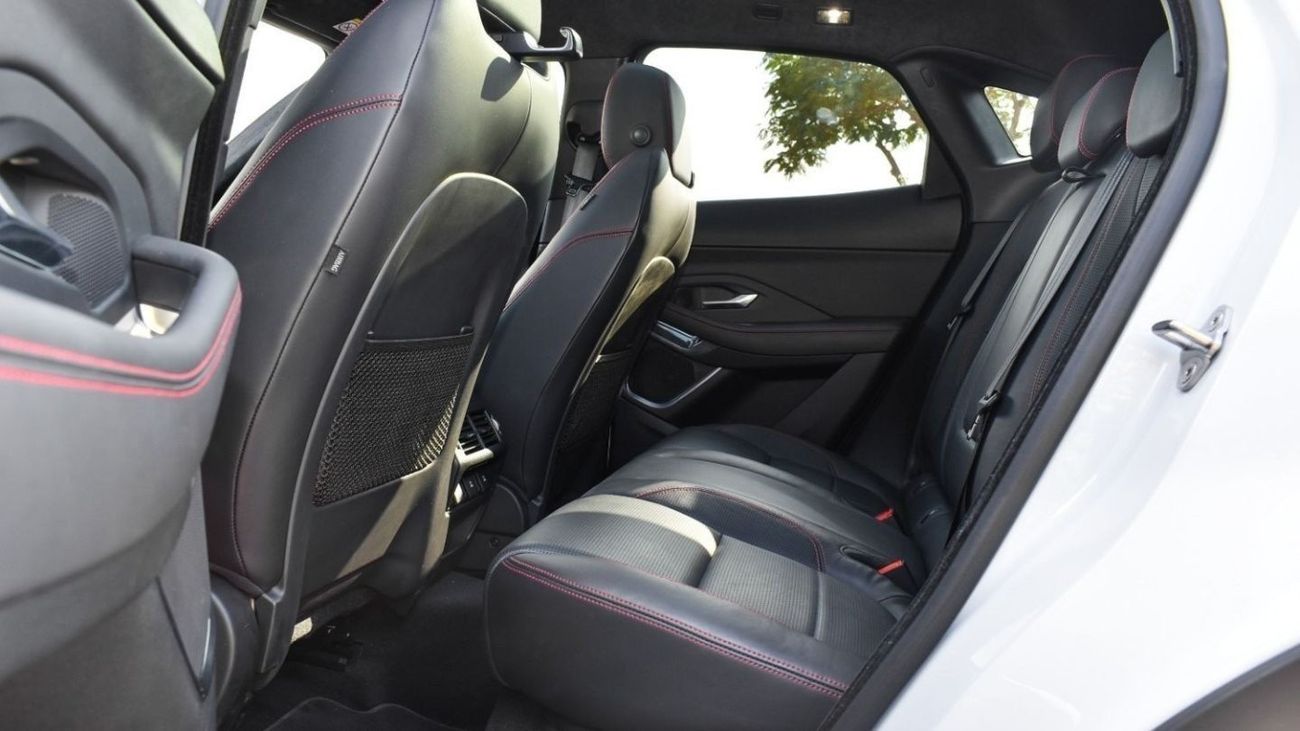 جاكوار E Pace R-سبورت