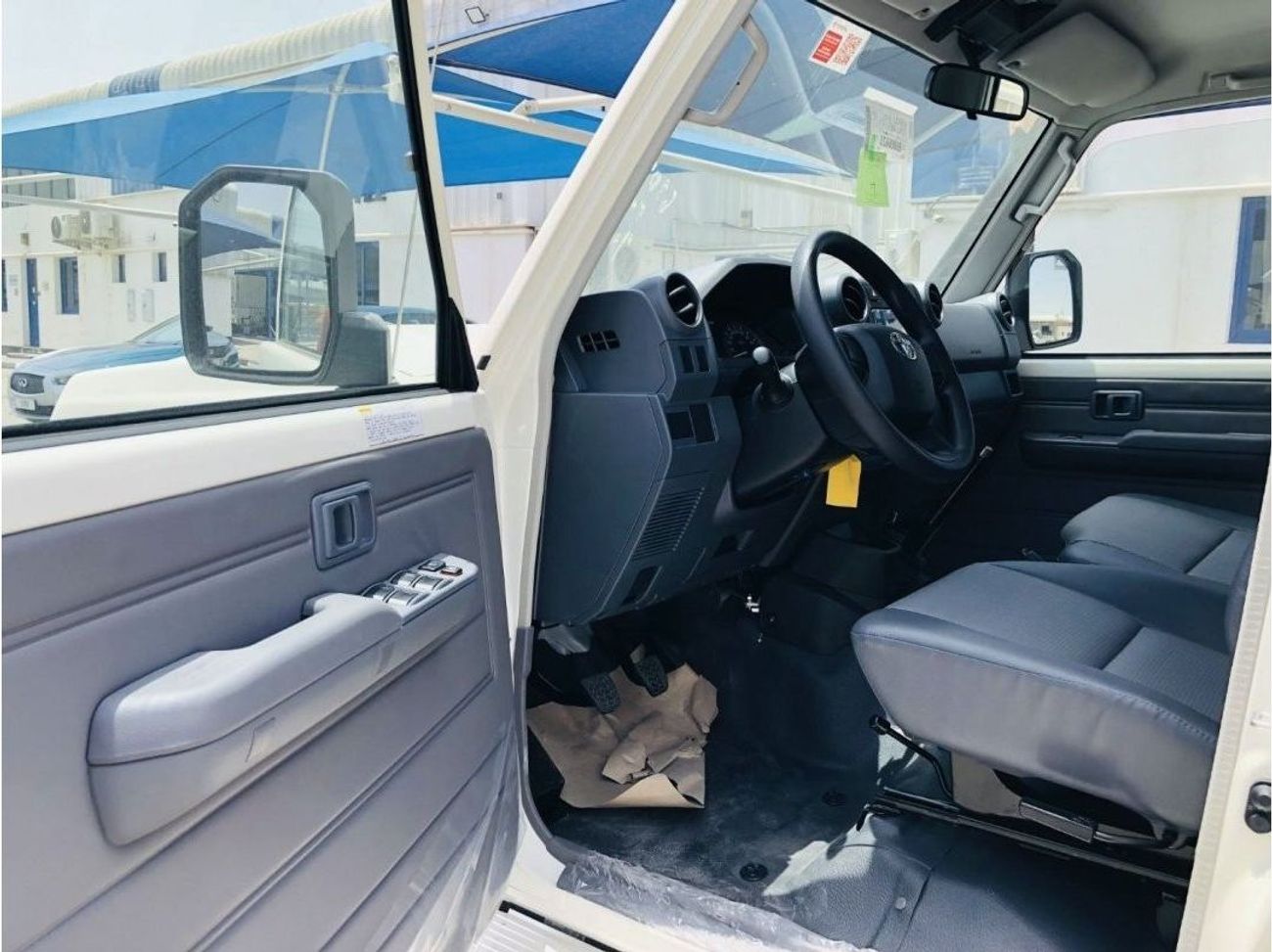 Toyota Land Cruiser Pick Up 79 V6 4.0L Petrol MY24 Brand New