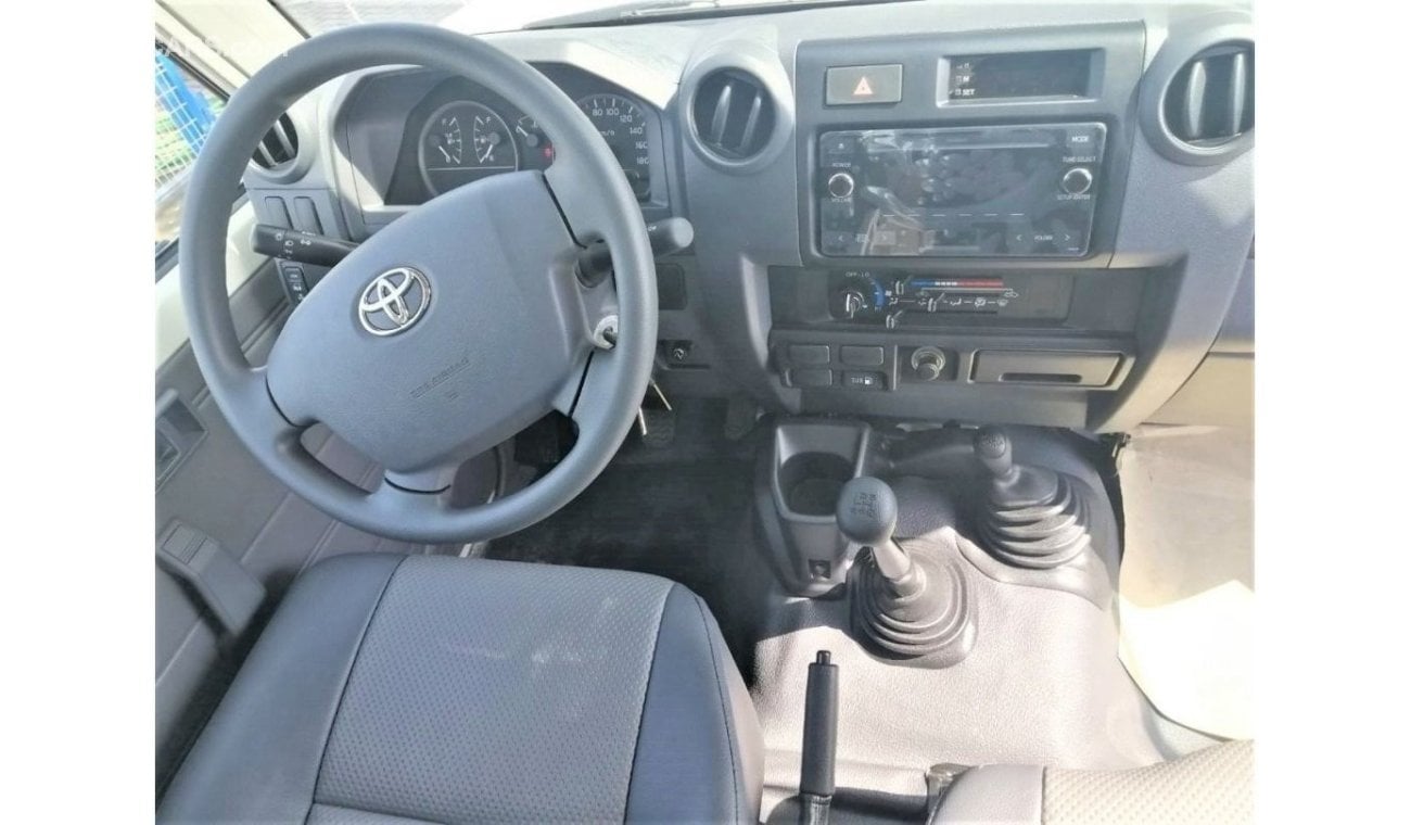 Toyota Land Cruiser Hard Top LAND CRUISER HARDTOP 3 DOOR  V6  4.2L DIESEL MANUAL