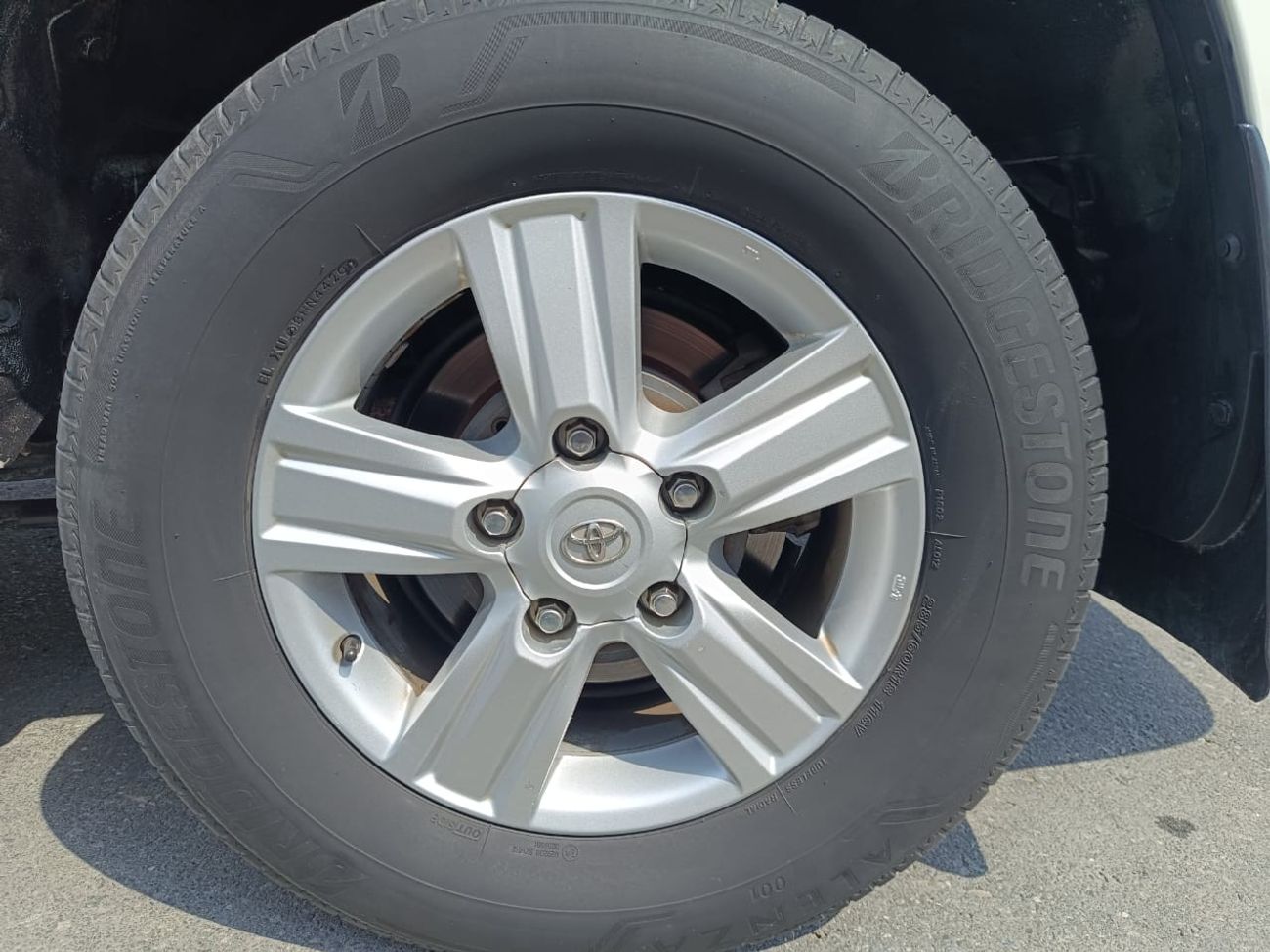 Toyota Land Cruiser VXR The car is very good, in perfect condition, looks clean from the inside and outside without any 