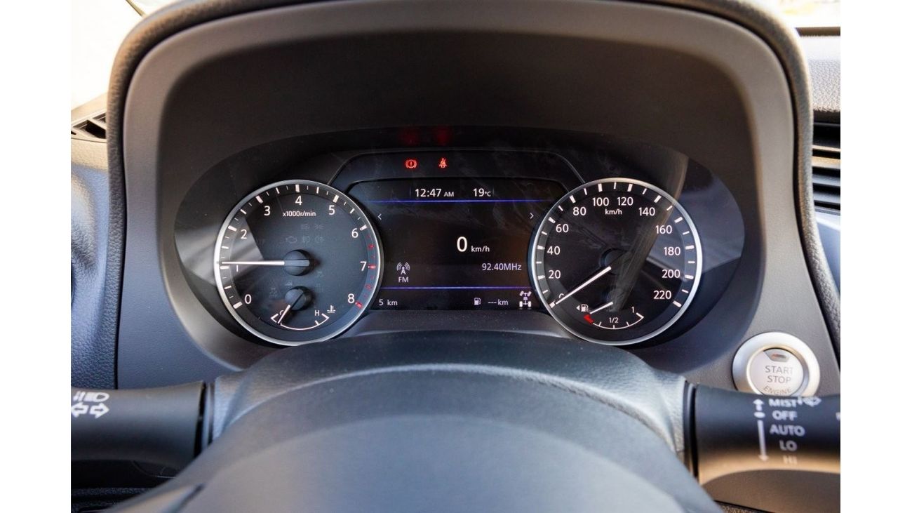 Nissan Navara LE Petrol 2.5L 4x4 M/T DC Plus MY2023 / Incomparable Prices / Book Now