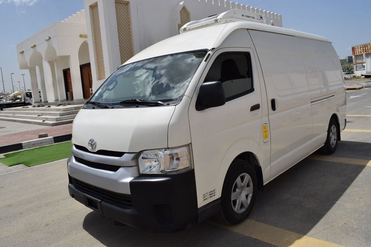 Toyota Hiace GLS -High Roof  Panal Van 2.7L