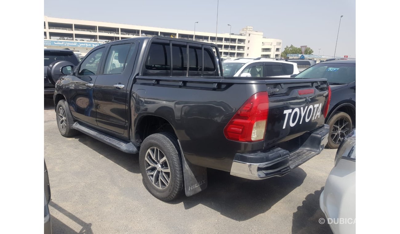 Toyota Hilux diesel 2.8 litter . right hand drive . Export Only