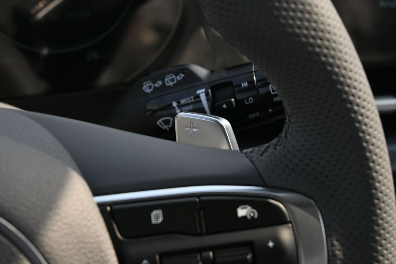 Kia Sportage L TX 1.5T Kia Sportage L 1.5L Turbo, Petrol Color White, Model 2025