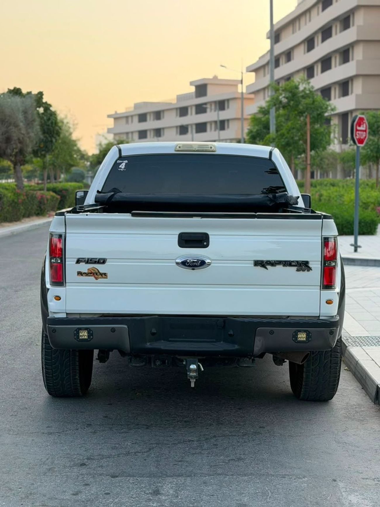 Ford F-150 SVT RAPTOR SUPER CAB