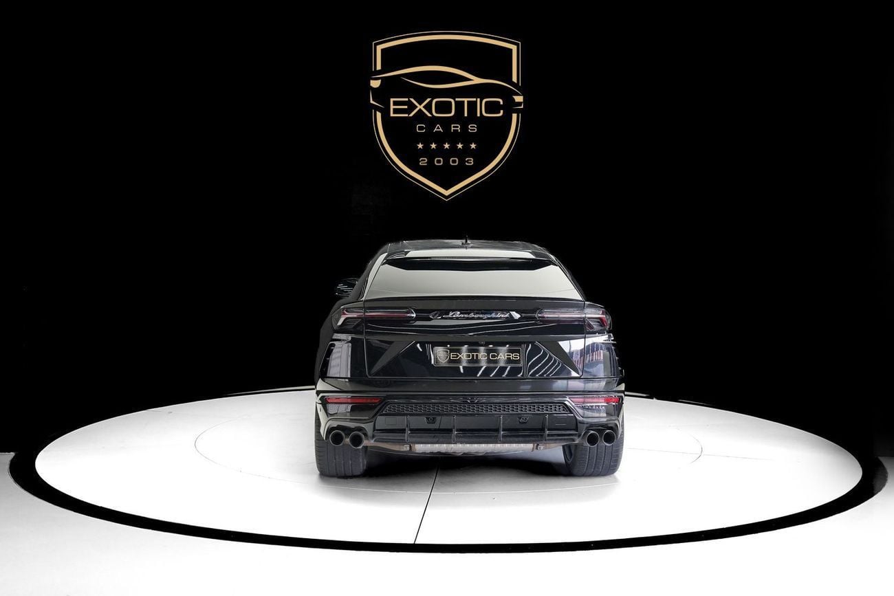 Lamborghini Urus STD 4.0T V8 CAPSULE