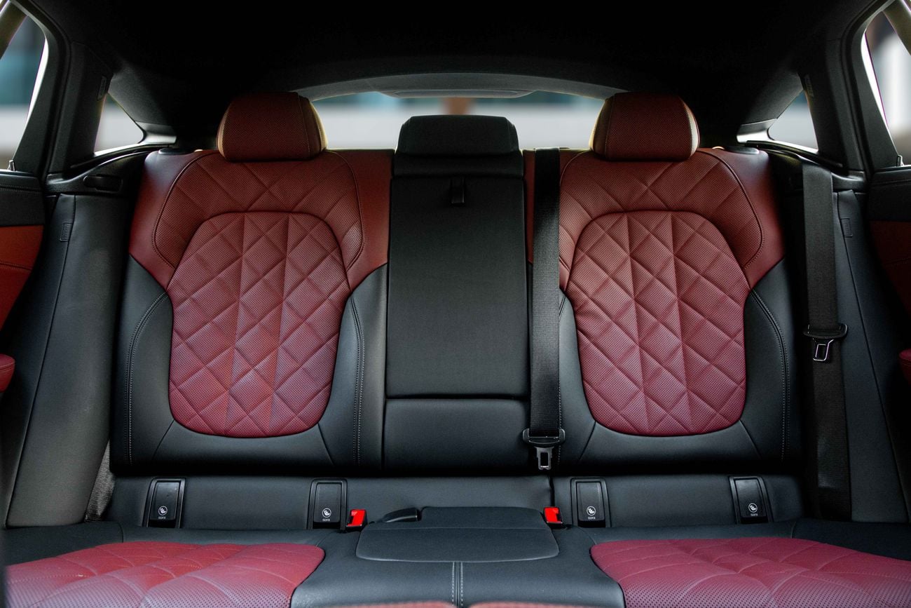 BMW X6 X6 xDrive 40i M | 5,190 P.M | 0% Downpayment | M-Kit | BMW Warranty & Service!
