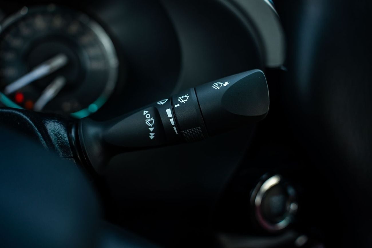 تويوتا هيلوكس Toyota Hilux  2.7ltr  -M -T  Double Cabin 4x4 Full Option  2026 Pickup