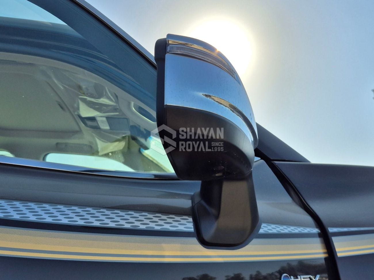تويوتا لاند كروزر LC300 VXR-FULL OPTION 3.5L HEV 457TT AT | 7-SEATS | JBL | 360 CAMERA | SOFT DOOR CLOSING | 2026MY