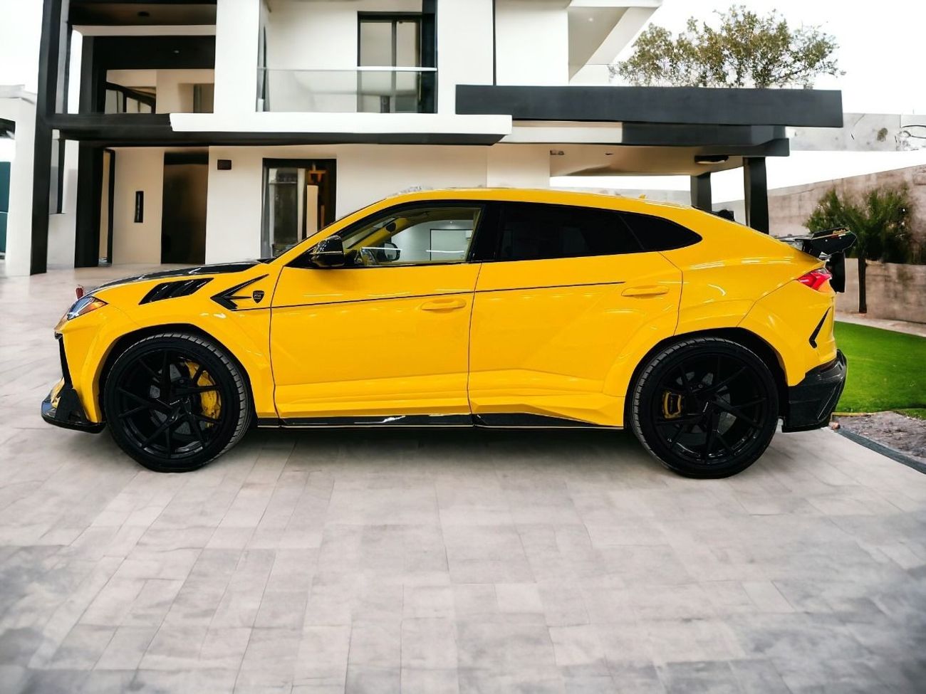 Lamborghini Urus LAMBORGHINI URUS 2019 | PERFORMANTE | MANSORY KIT | FORGED CARBON PACKAGE EDITION